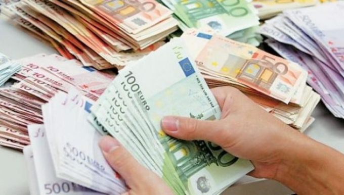 Shpenzimet e qeverise: Investimet kapitale me te uleta se plani, rriten shpenzimet per paga
